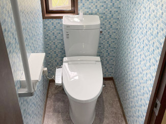 トイレリフォーム 水漏れを解消した、お掃除しやすい節水型のトイレ